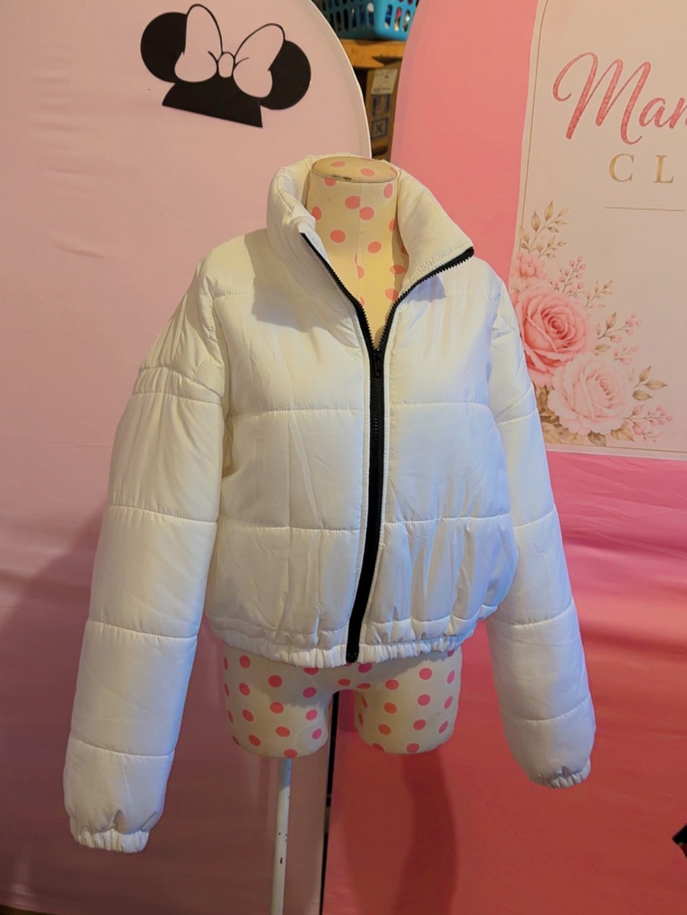 SHEIN White Cropped Puffer Jacket with Black Contrast Zipper